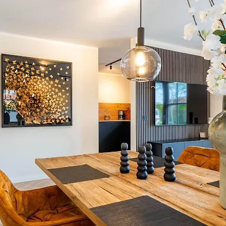 One-bedroom * غريتسيل